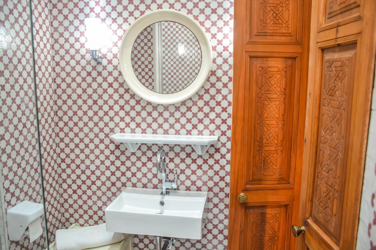 Appartement Moderne Moroccan/African Decoration Casablanca Exterior photo
